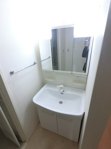 クレール和泉の独立洗面台