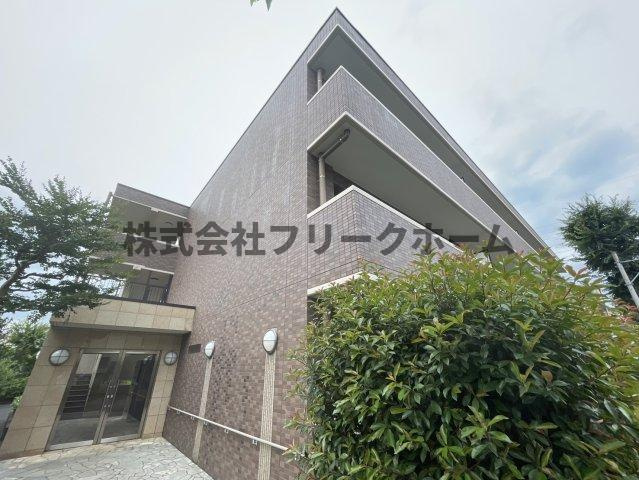 小金井市梶野町２丁目の賃貸マンションの外観