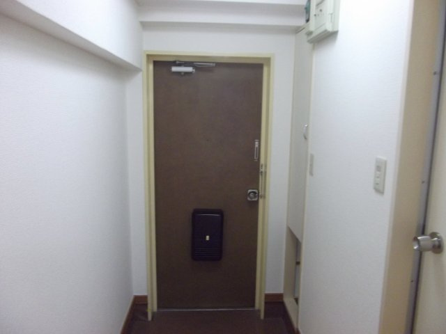 サニーウェル小杉の玄関