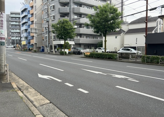【展望】 | エトワール明神町 | 眺望を気にして物件を探す場合、前面に建物が建っていないか現地で確認しましょう！前面に建物があると景色はもちろん、日当たりや風通しにも影響が出てきます。住んだ時のことを想像しながら現地見学をしましょう。
