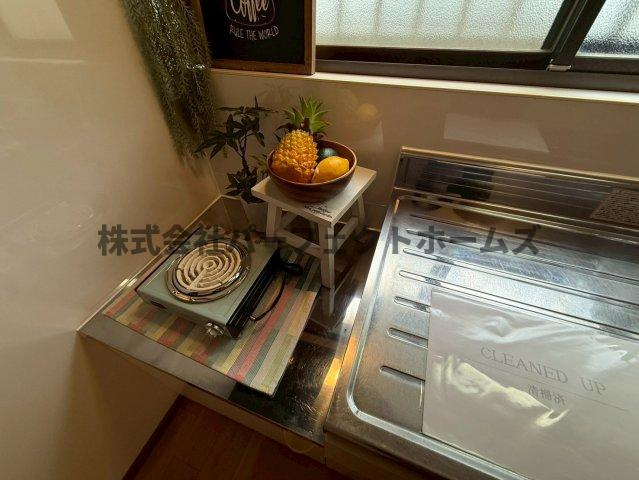 東倉治4丁目戸建　賃貸のキッチン|お料理しやすいキッチンです