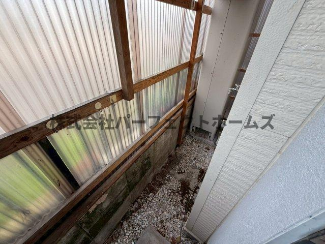 東倉治4丁目戸建　賃貸のバルコニー