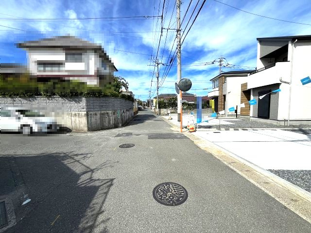 【その他】 | 福岡市南区鶴田2丁目7期　1号棟（全4区画）【仲介手数料無料・0円】 | 現地写真。前面道路です。