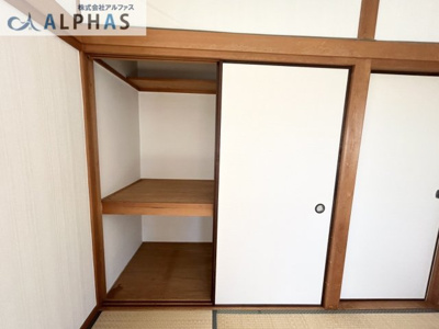 【収納】 | 明石市魚住町金ケ崎　一戸建て | ■和室にも収納があり、お部屋がスッキリと片づきます♪