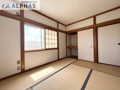 【和室】 | 明石市魚住町金ケ崎　一戸建て | ■南面に窓が有り明るく過ごせます♪