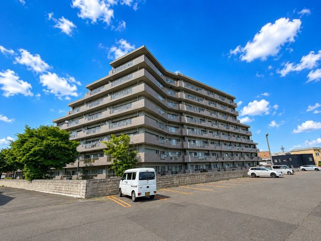 カルム月寒の外観