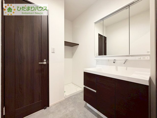 【独立洗面台】 | 結城市みどり町2丁目　中古戸建 | 2Fにもトイレ洗面設置♪