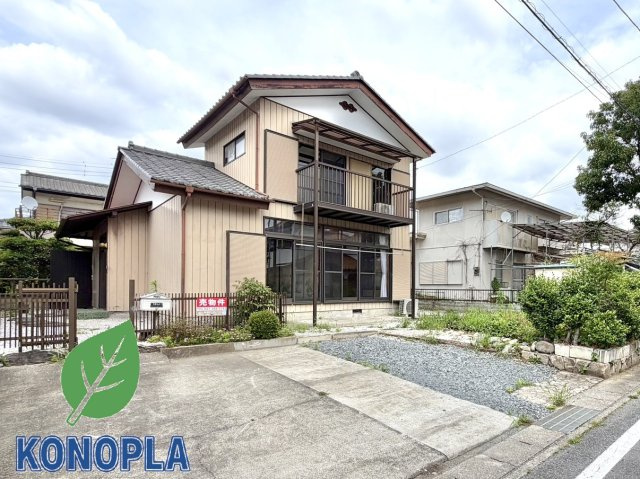【中古戸建】高崎市城山町2丁目の外観|■外観|シンプルで洗練されたデザインは住まう人の色に染まり、個性を映し出します♪本日見学可能(*＾＾*)