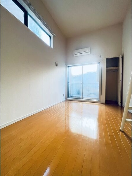 アイリス本陣の居間・リビング