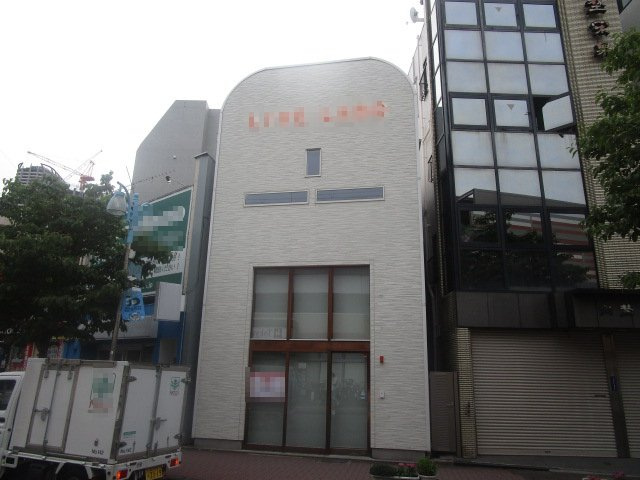 川崎市中原区新丸子町の倉庫