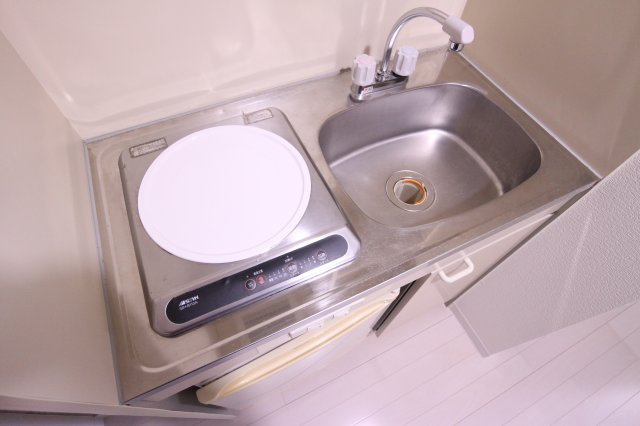 ラムール西舞子のキッチン|※同建物別部屋イメージ写真