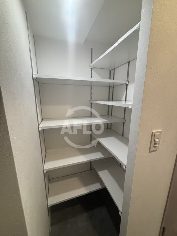 ミラージュパレス天王寺堀越町の収納|ミラージュパレス天王寺堀越町　シューズボックス