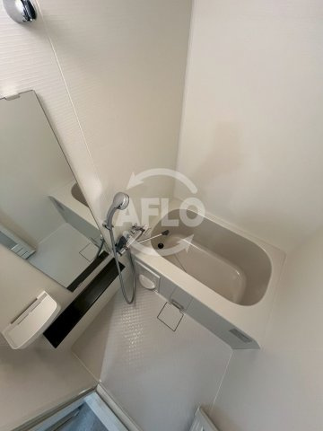 リヴェント玉造の浴室