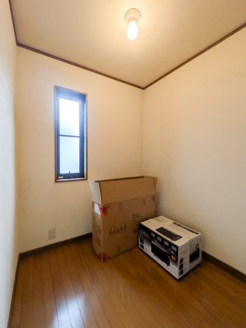 西山二丁目戸建の収納