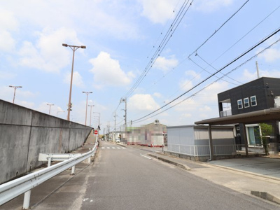 【前面道路含む現地写真】 | 岡崎市大門5丁目　戸建