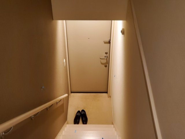 Kewel緑が丘の玄関