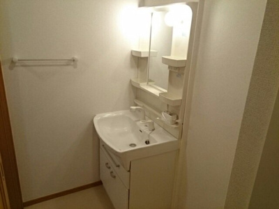 【洗面所】 | クレメントＣ | 洗面所です