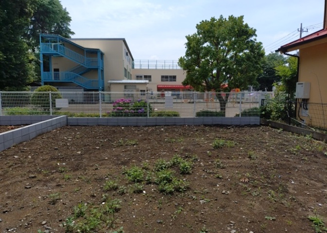 【構造・工法・仕様】 | 木造住宅とは土台、壁、柱など建築物の強度を支える構造体の材に木が使用されている構造を指します。構造体は建物の自重を支えるだけではなく風圧や水圧、積裁荷重などあらゆる衝撃に耐えるための基礎です。
