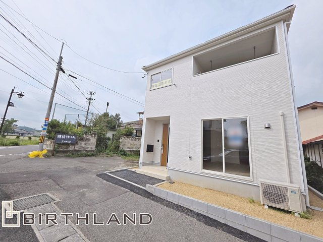 新築戸建・新築建売　白河市明戸第4　白河第三小・白河中央中の外観|中学校まで徒歩1分、小学校まで徒歩8分！通学便利で安心の立地です！
