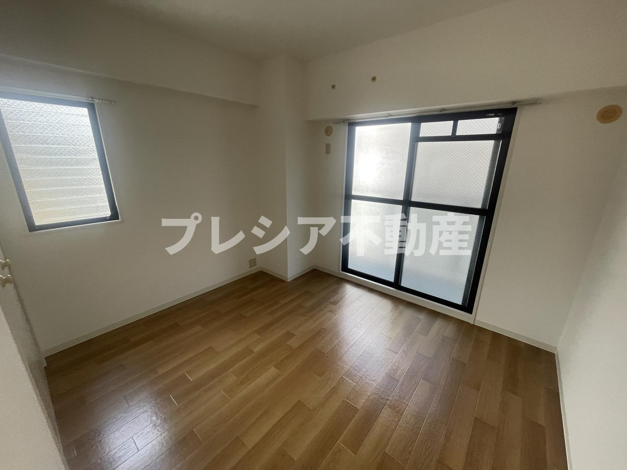 マンションヴィーガの居間・リビング