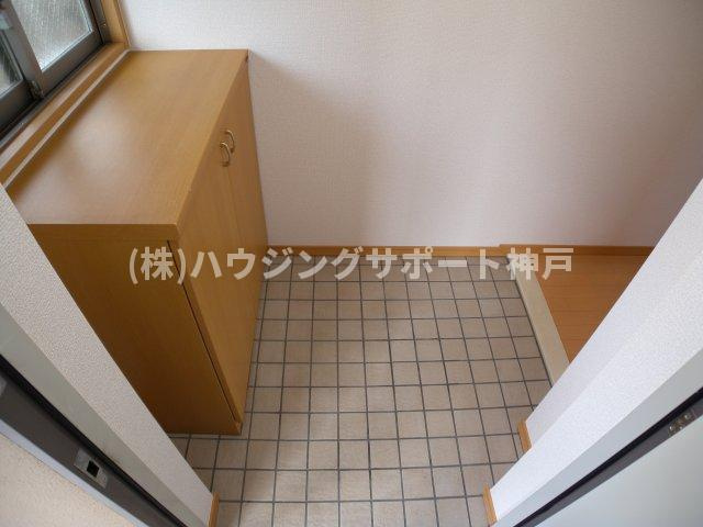 クオリティーナカハシの玄関