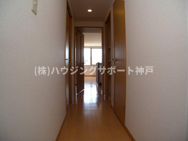 クオリティーナカハシの玄関