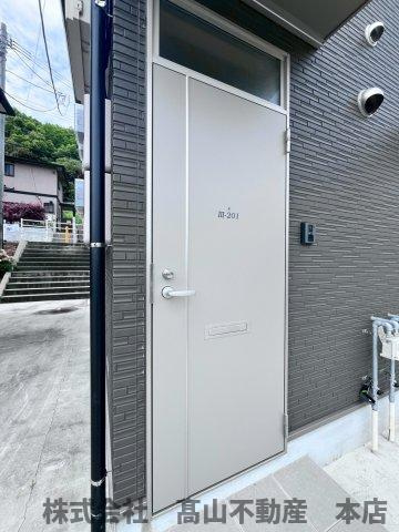 シャルム岡垣Ⅲの玄関