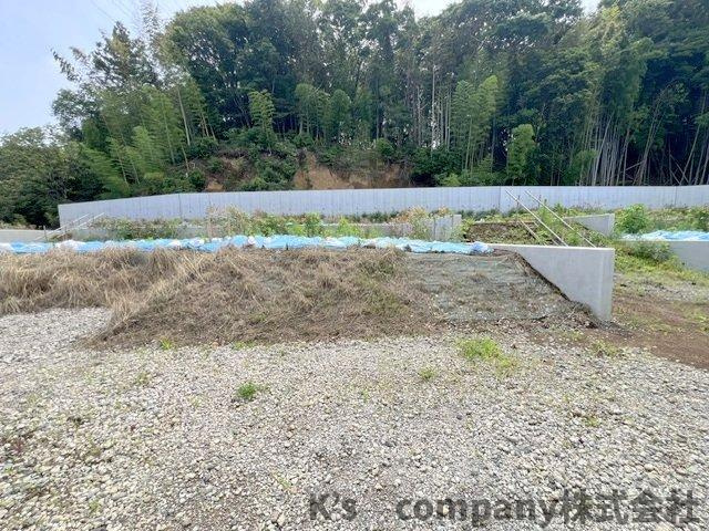 藤沢市用田　建築条件なし　売地　8号地