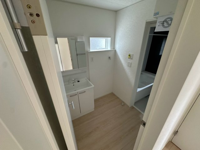 光市中央第10　新築分譲住宅の洗面所