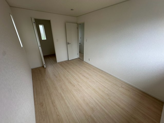 光市中央第10　新築分譲住宅の洋室