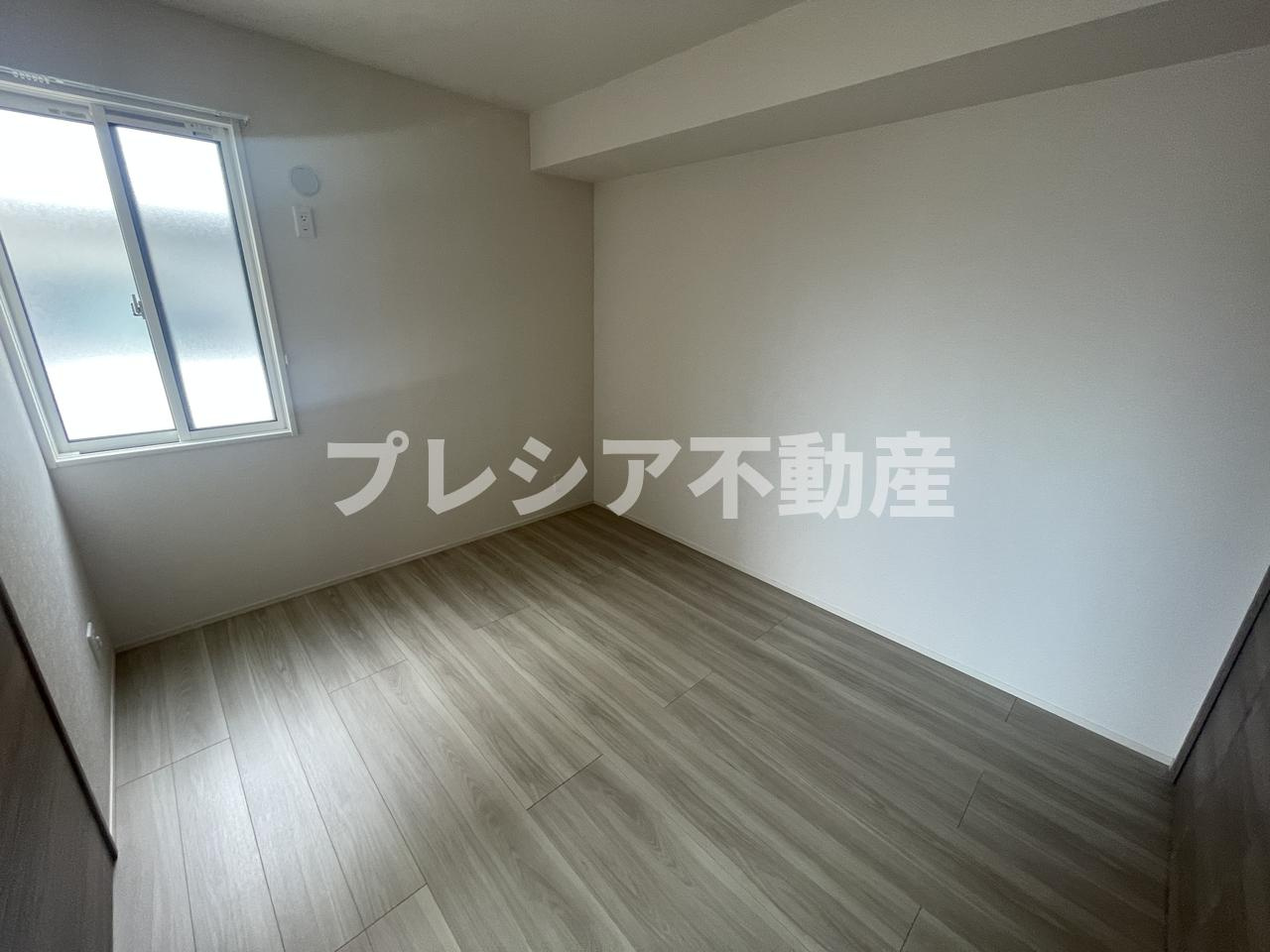 上甲子園廣和レジデンスの居間・リビング