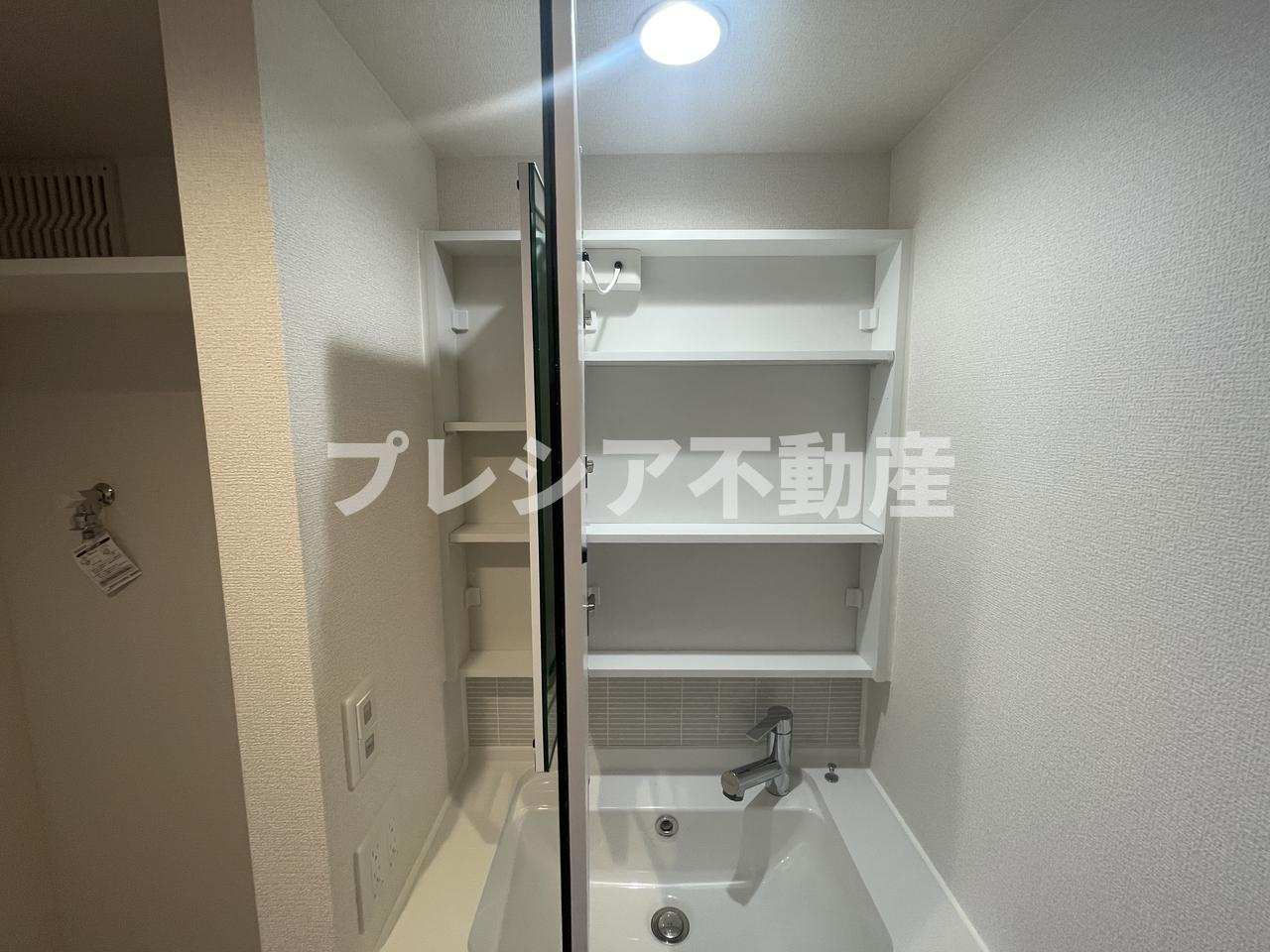 上甲子園廣和レジデンスの洗面所