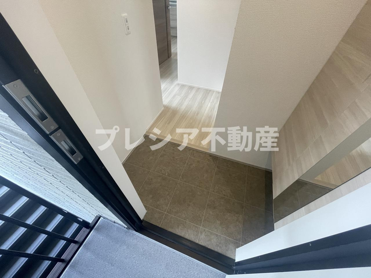 上甲子園廣和レジデンスの玄関