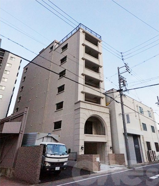 D-アパートメント泉の外観