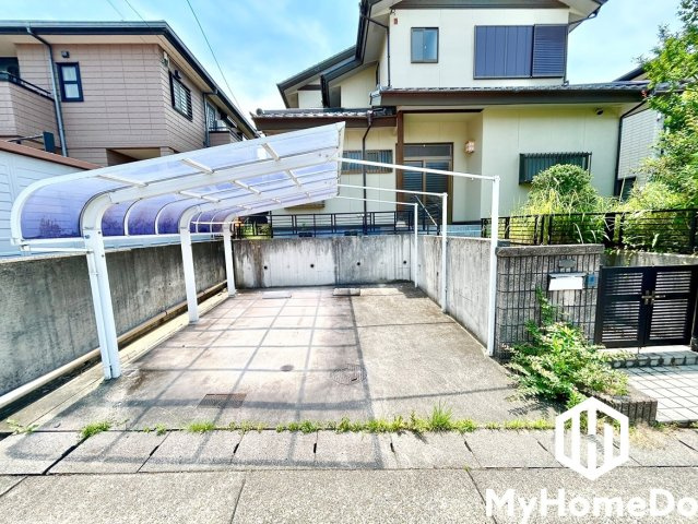 守山区笹ヶ根３丁目の駐車場