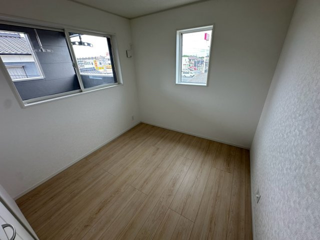 光市中央第10　新築分譲住宅の洋室