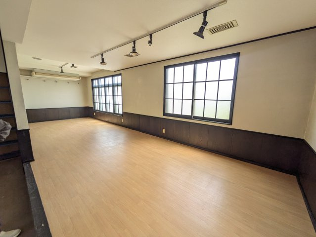 【内装】 | 高萩市大字安良川　店舗付き居宅それぞれ独立　4LDK
