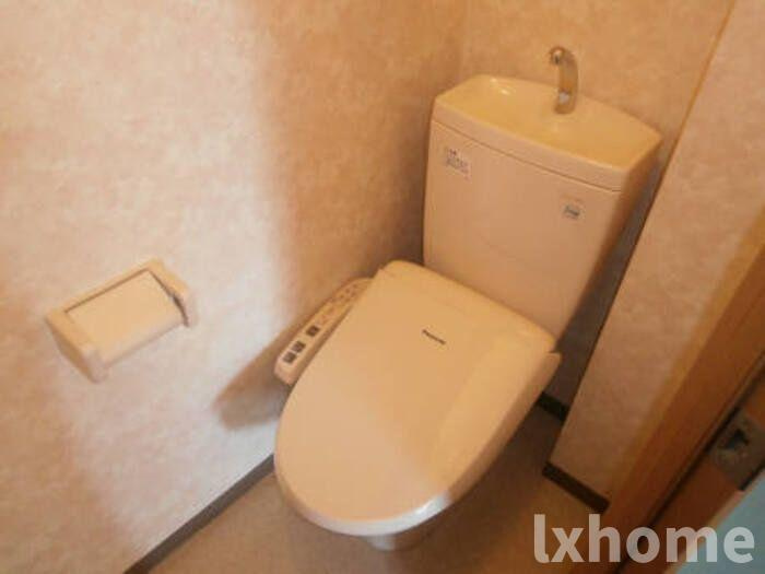 メゾンアンシャンテのトイレ|シンプルで使いやすいトイレです