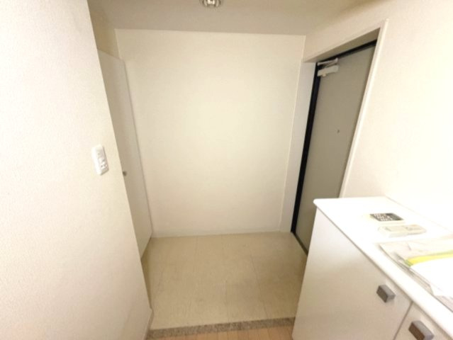 スワンズ神戸三宮イーストの玄関