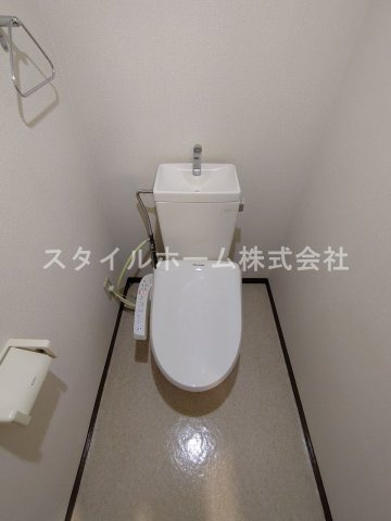リヴァージュ北島のトイレ