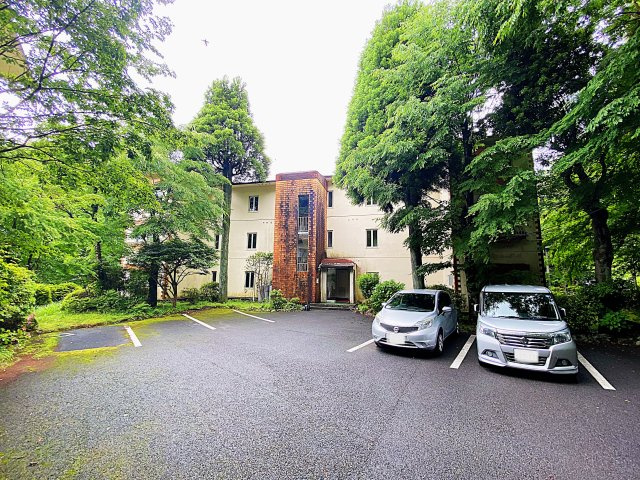 箱根第三パークハイツD棟