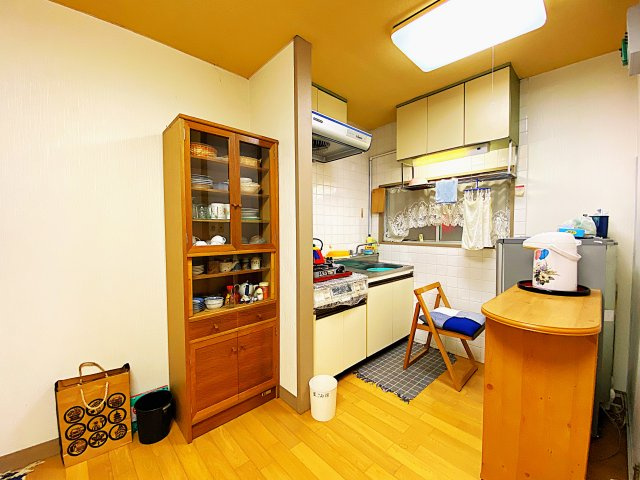 箱根第三パークハイツD棟のキッチン