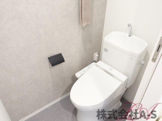 ヒヴィ・カーサ名駅西のトイレ|同間取り画像使用
実際のお部屋と色などが異なる場合がございます。