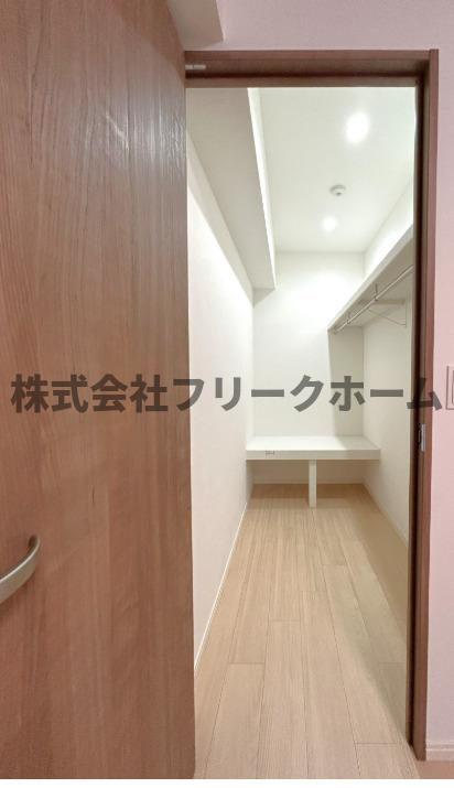 三鷹市上連雀１丁目の賃貸マンション