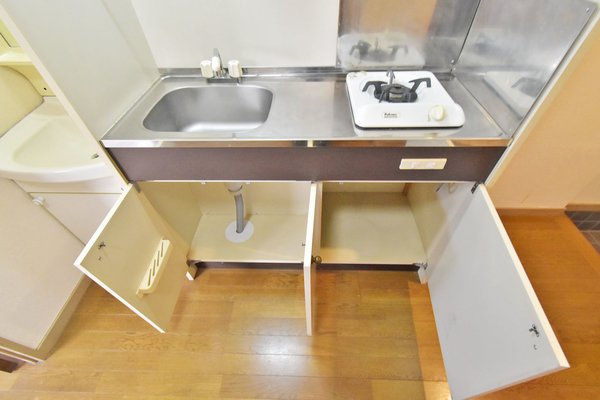 レザンドールⅡ（仲介手数料無料）のキッチン|キッチンでお料理をお楽しみください