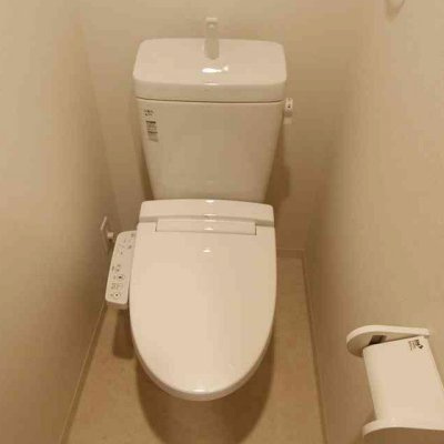 プレサンスmiu新栄の内装|明るい色調の室内です