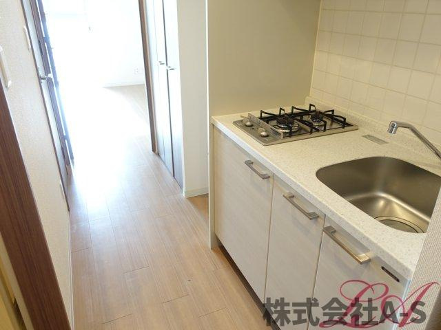 プレサンス栄ラグジュのキッチン|同間取り画像使用
実際のお部屋と色などが異なる場合がございます。