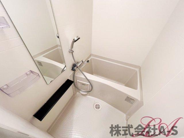 プレサンス新栄アーバンフローの浴室|同間取り画像使用
実際のお部屋と色などが異なる場合がございます。