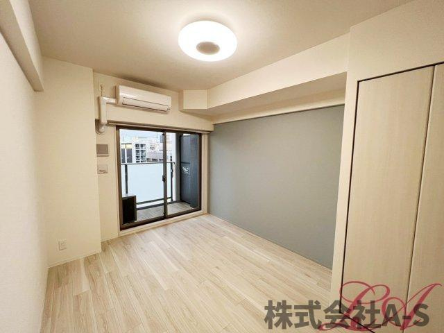 プレサンス新栄アーバンフローの居間・リビング|同間取り画像使用
実際のお部屋と色などが異なる場合がございます。