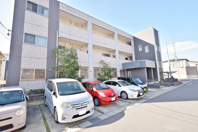 ラフォーレ東山（仲介手数料無料物件）
